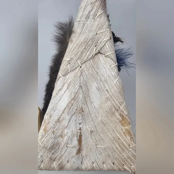 Vintage Natural Wonders Handmade Mini  Native American Indian Teepee Wigwam Fur - Picture 8 of 14